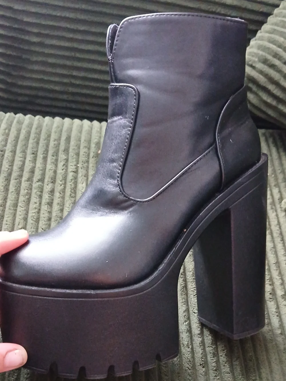 Platform Chunky Heel Ankle Boots - Black.